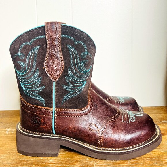 Ariat Women's 7.5 Fatbaby Heritage Dapper Western Boots Round Toe Chocolate Turq - Picture 1 of 10